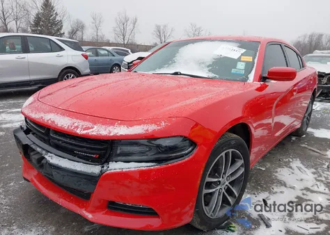 2019 Dodge Charger Sxt Awd z USA, uszkodzony, nr VIN 2C3CDXJG4KH550455